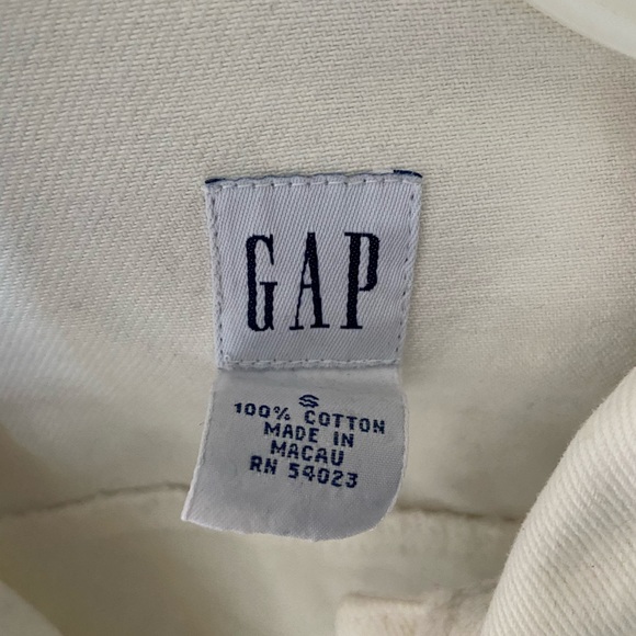 White Gap Jean Jacket - Picture 2 of 3
